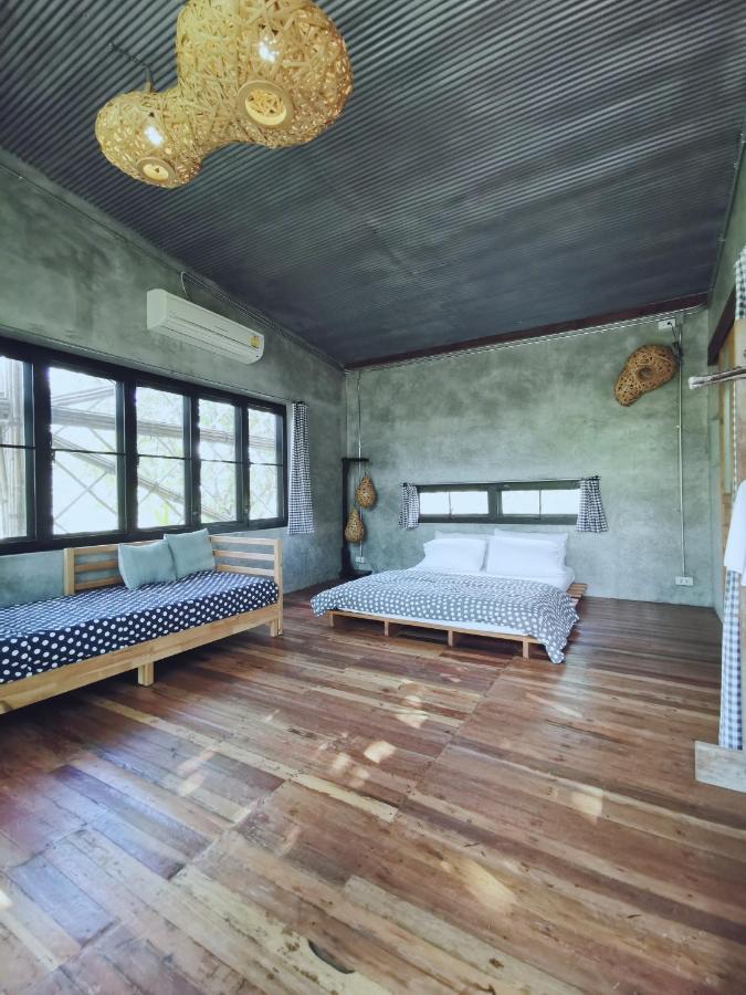 Bed and Breakfast Baangaimuan Лампхун Номер фото